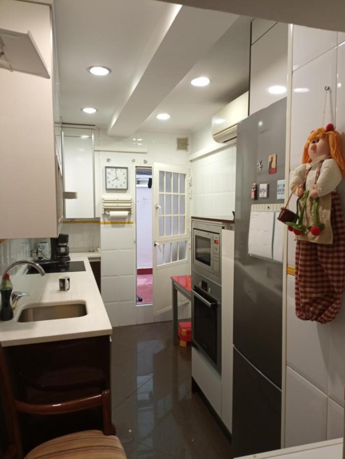 2-Centro Hab Compartida Masculina 8X Bed & Breakfast Madrid Bagian luar foto